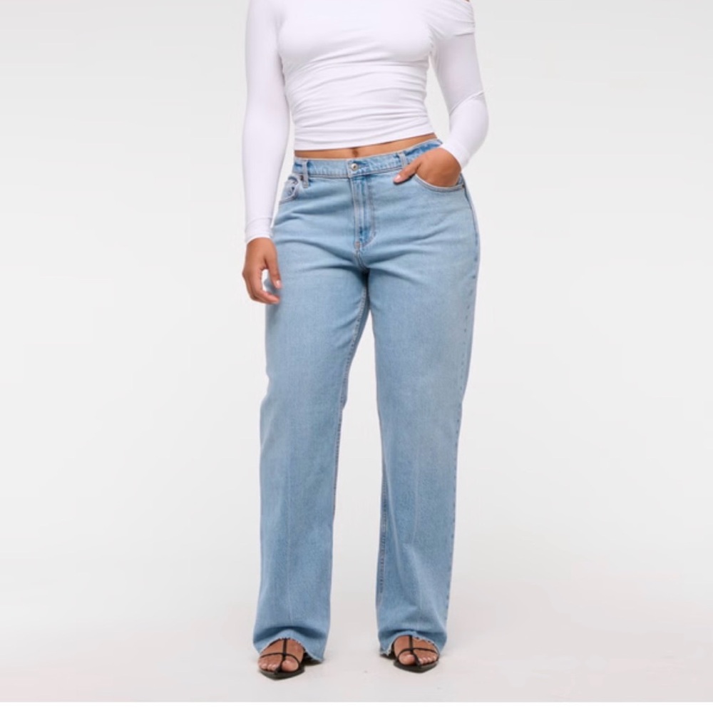 Abercrombie & Fitch Light Blue Low Rise Straight Baggy Leg Jeans Curve Love